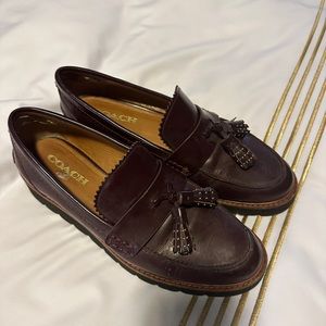 Coach lug sole loafers with tassels - size 9